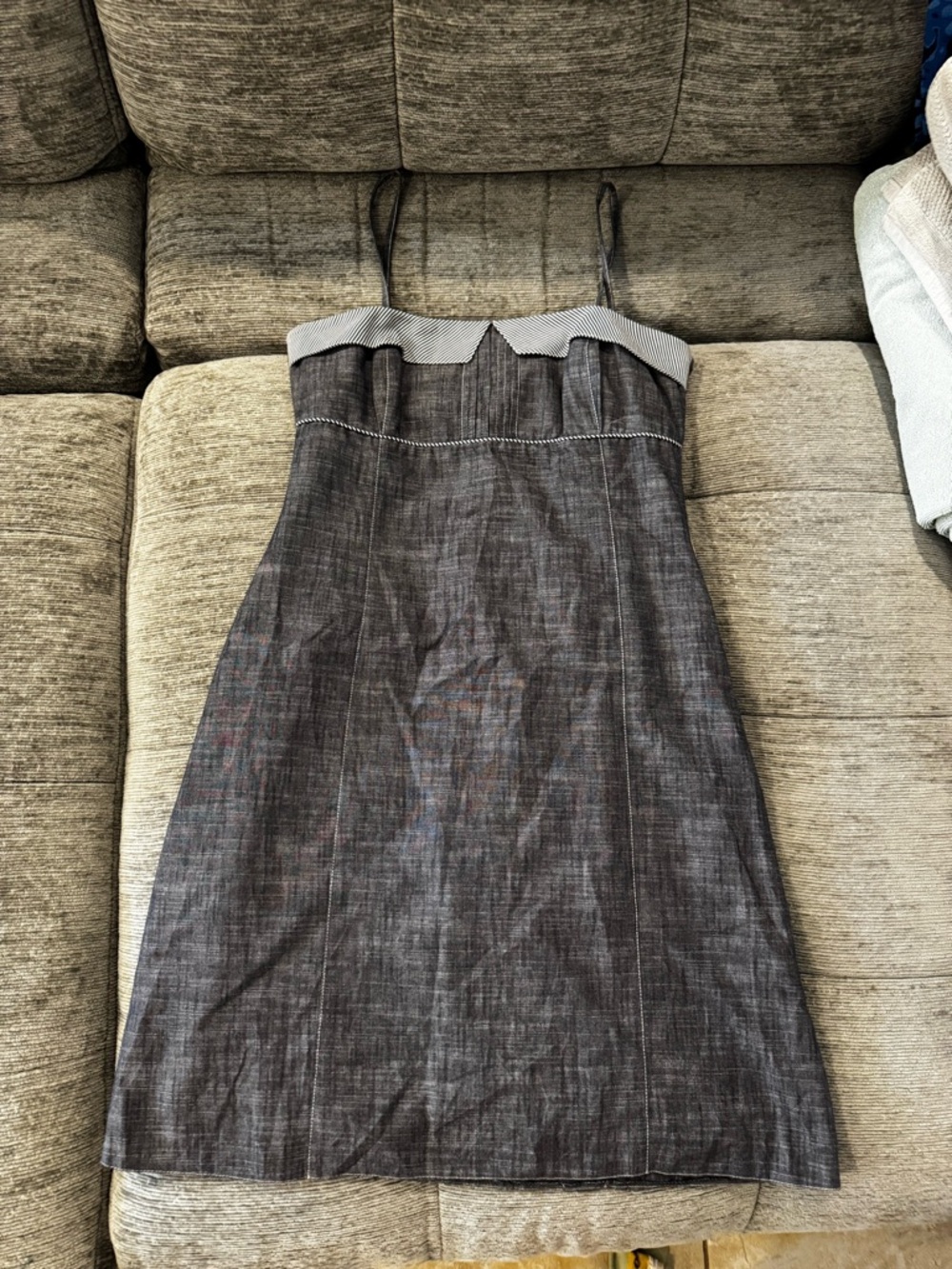 China Sleeveless Charcoal Gray A-Line Dress with Contrast Trim